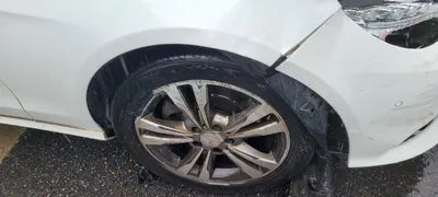 2015 Mercedes-Benz E 220 VIN: