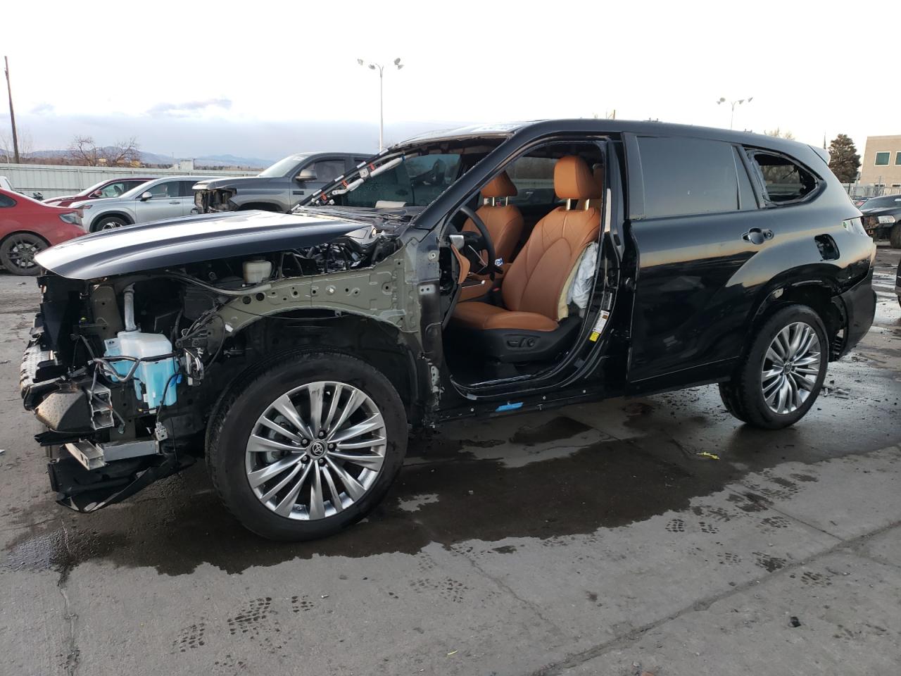 2024 TOYOTA HIGHLANDER LE VIN:5TDKDRBH9RS555060