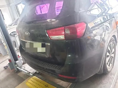 2014 Kia Carnival VIN: