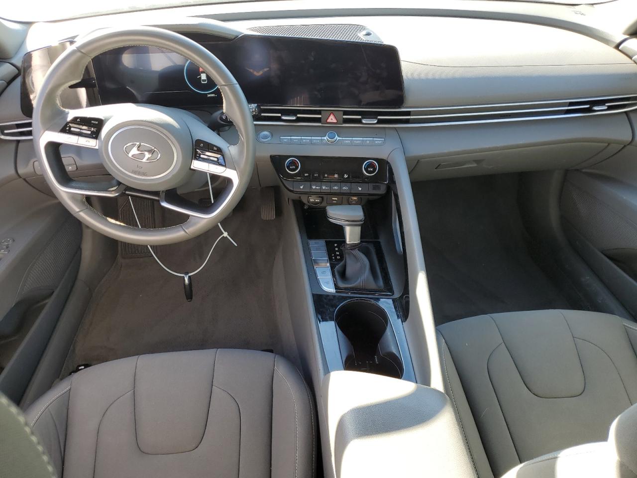 2023 HYUNDAI ELANTRA SEL VIN:KMHLS4AG8PU617140