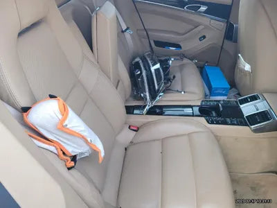 2015 Porsche Panamera VIN: