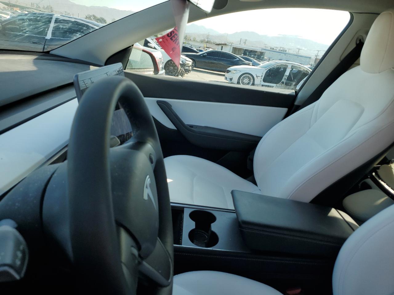 2022 TESLA MODEL Y  VIN:7SAYGDEE3NF318359