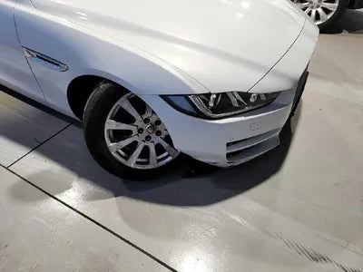 2015 Jaguar XE VIN: