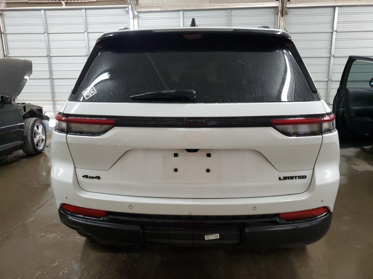 2023 JEEP GRAND CHEROKEE LIMITED VIN:1C4RJHBG6PC559980