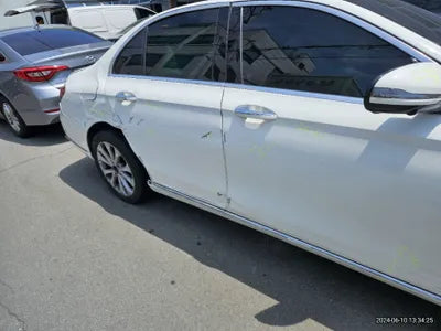 2019 Mercedes-Benz E 300 VIN: