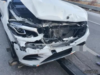 2018 Mercedes-Benz GLC 220 WDC0J0FB2JF381493 VIN:WDC0J0FB2JF381493