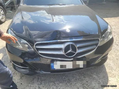 2015 Mercedes-Benz E 220 VIN: