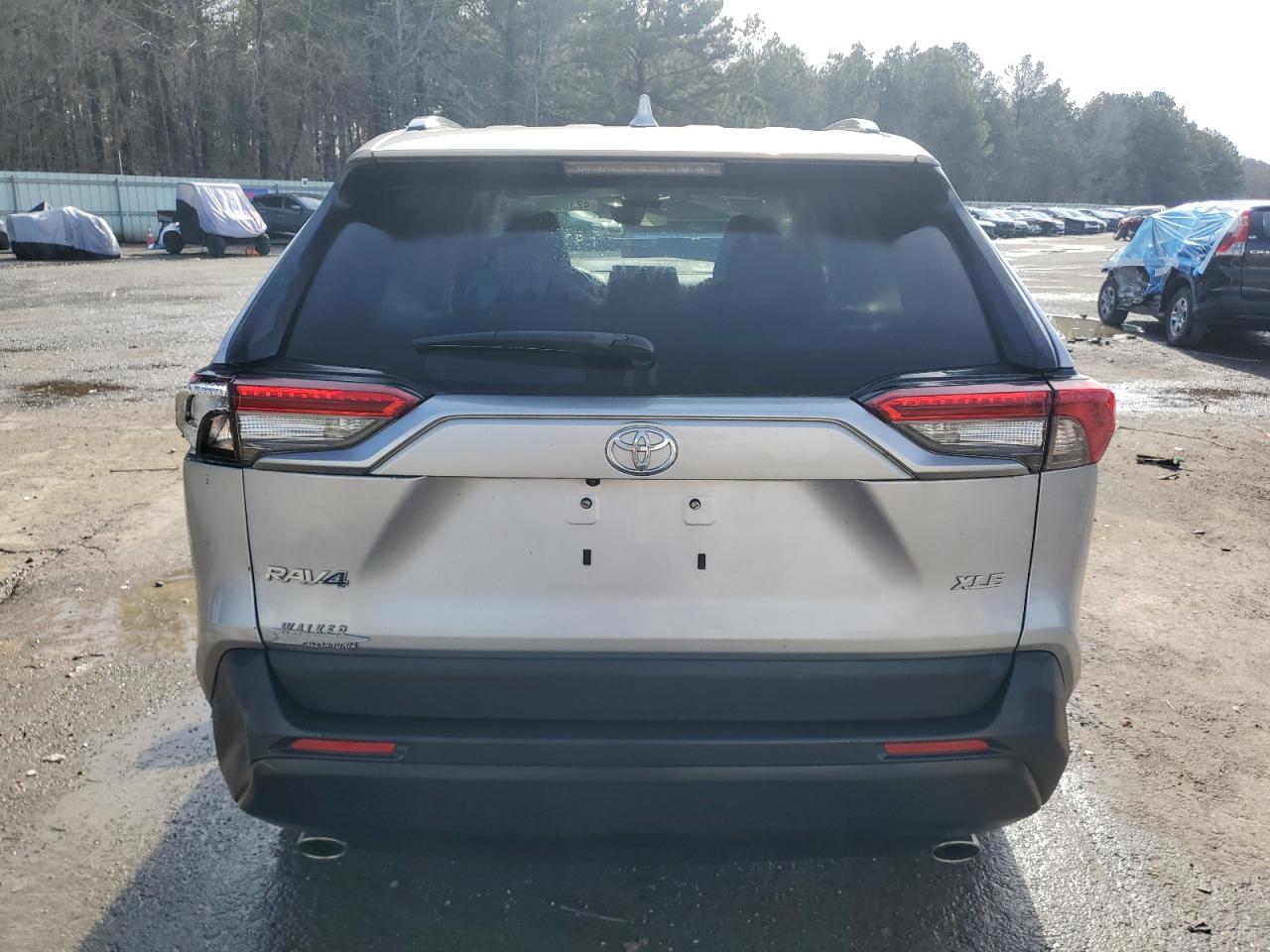 2024 TOYOTA RAV4 XLE PREMIUM VIN:2T3C1RFV9RC263941