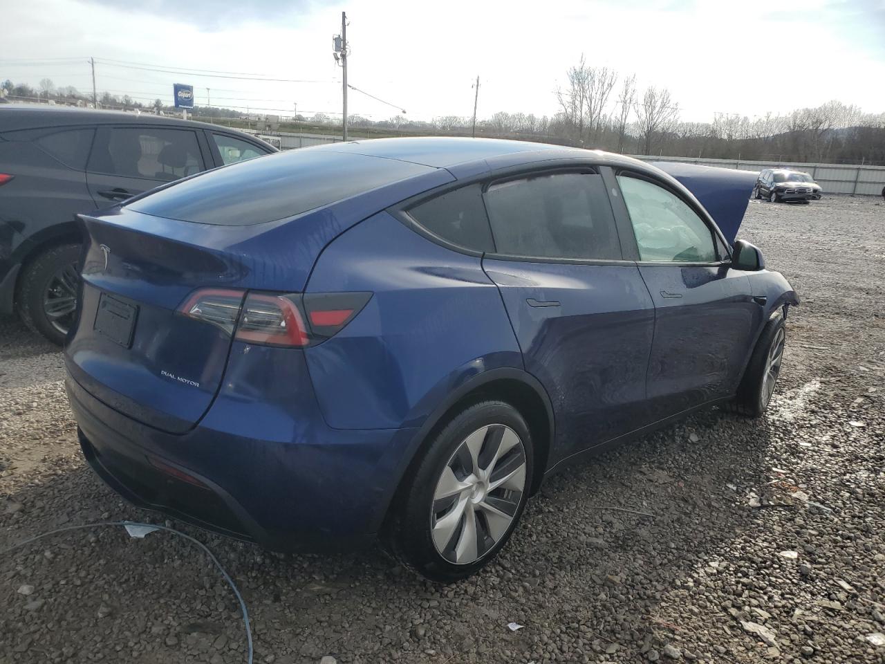 2023 TESLA MODEL Y  VIN:7SAYGAEE7PF802469