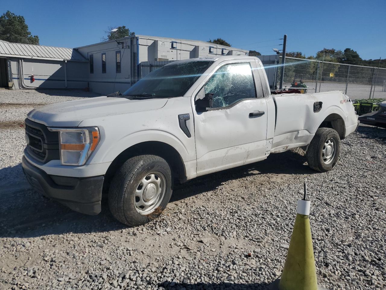 2022 FORD F150  VIN:1FTMF1EB5NKE26035