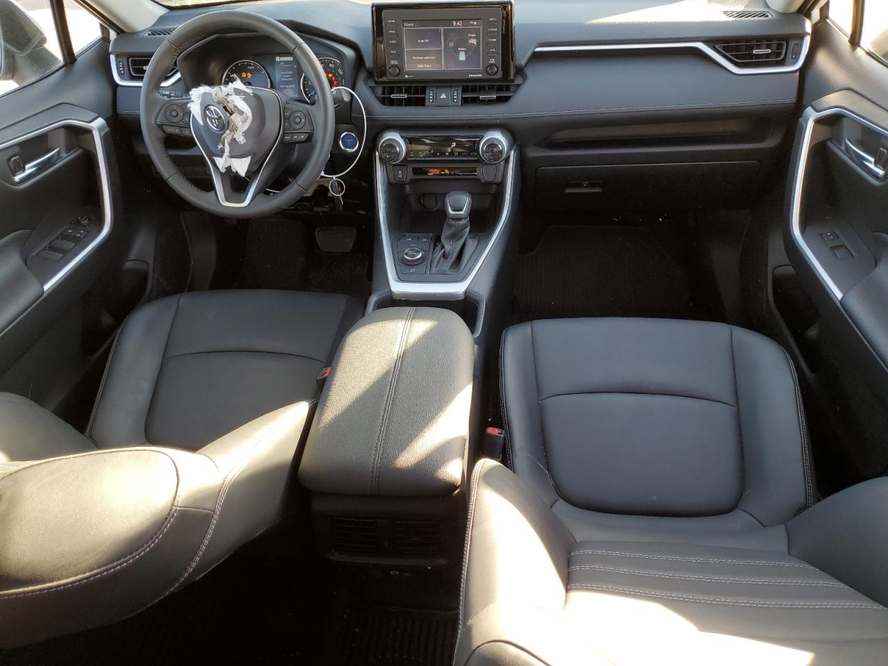 2022 TOYOTA RAV4 XLE PREMIUM VIN:JTMB6RFV3ND076908