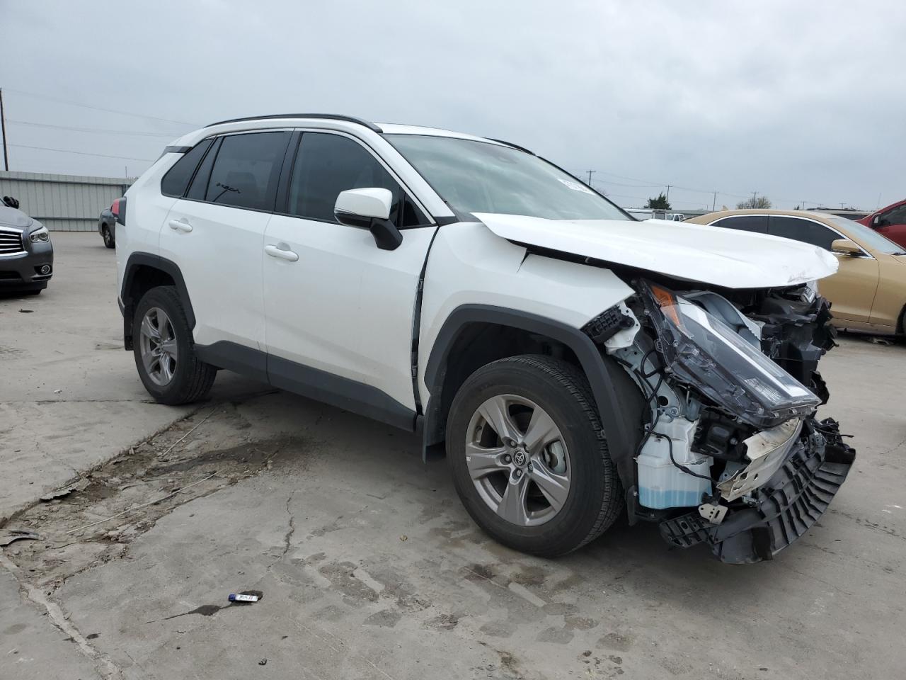 2022 TOYOTA RAV4 XLE VIN:2T3W1RFVXNW202863