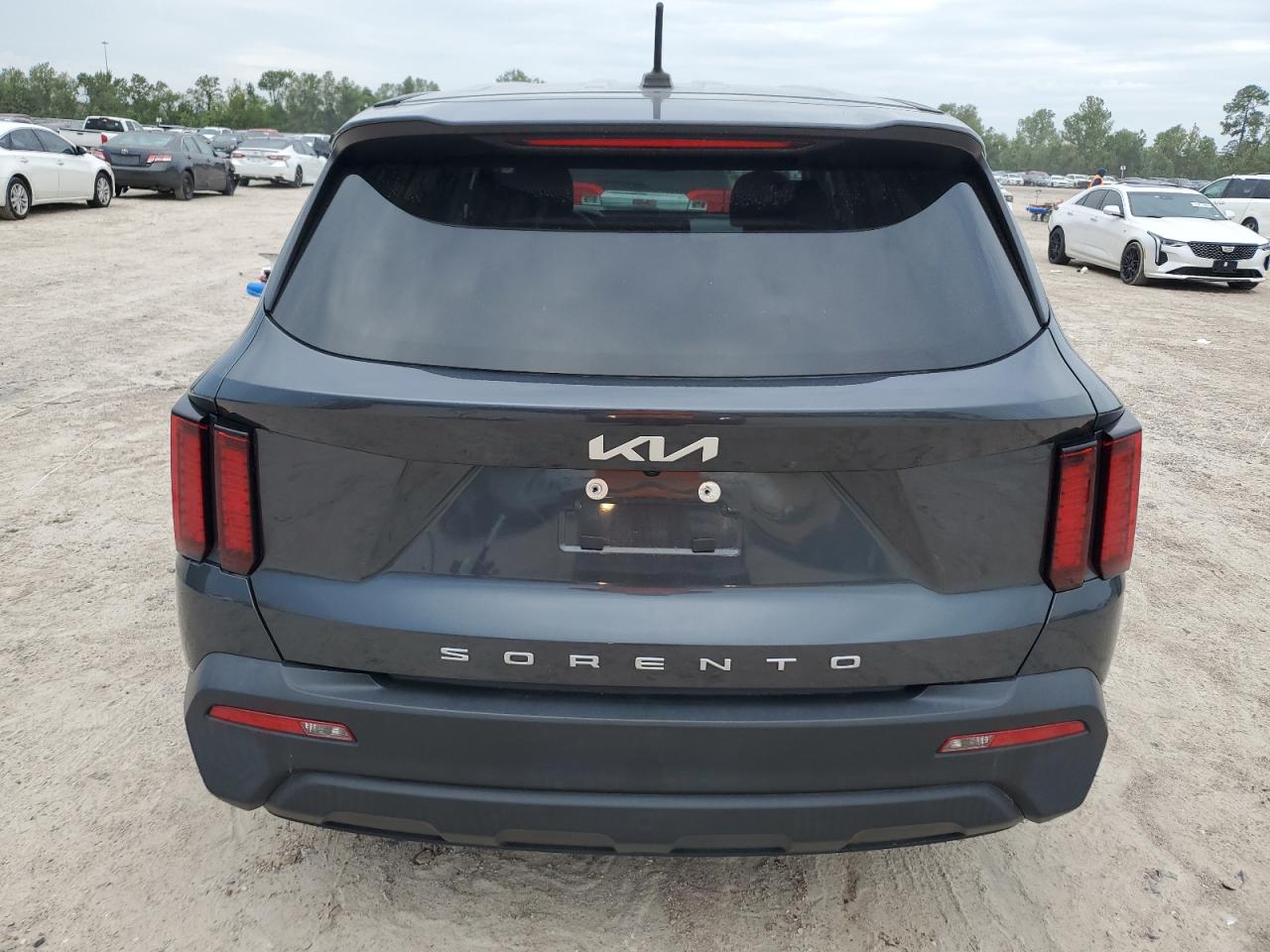 2022 KIA SORENTO LX VIN:5XYRG4LC7NG112134