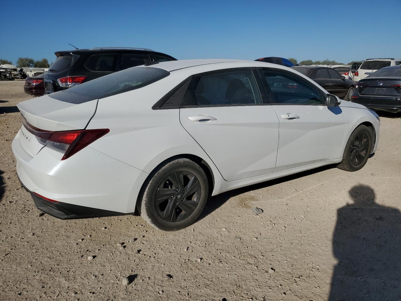 2023 HYUNDAI ELANTRA SEL VIN:5NPLM4AG4PH094448