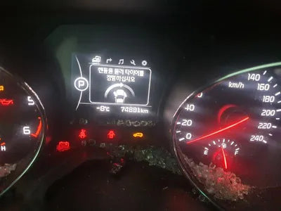 2017 Kia Carnival KNAMC81ABJS368059 VIN:KNAMC81ABJS368059