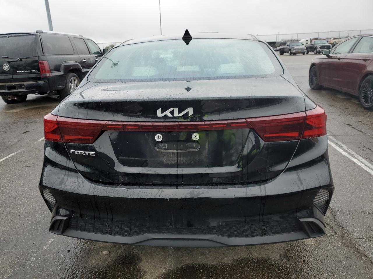 2022 KIA FORTE FE VIN:3KPF24AD9NE450323