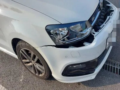 2015 Volkswagen Polo VIN: