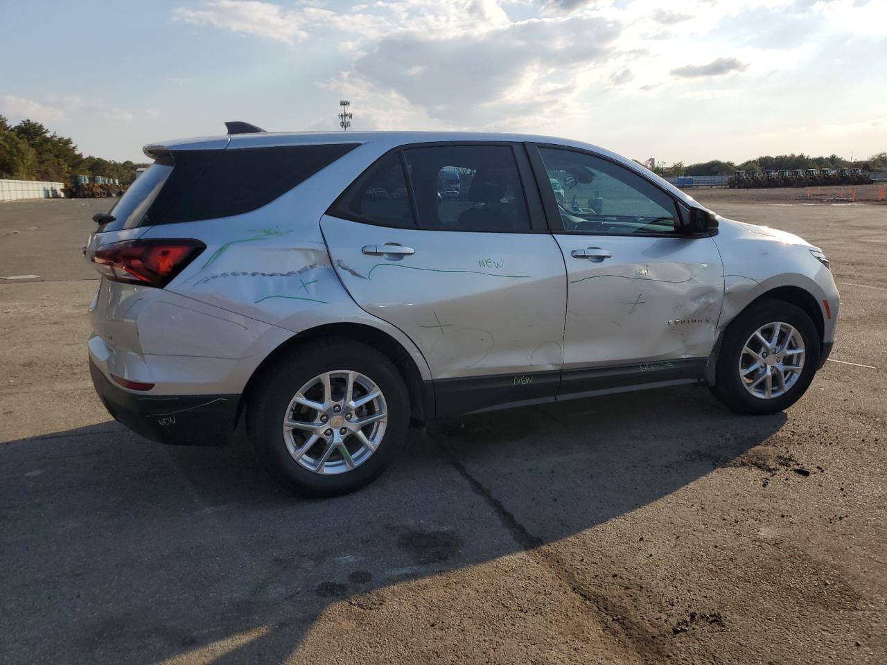 2022 CHEVROLET EQUINOX LS VIN:3GNAXSEV1NS118856