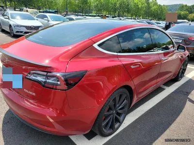 2020 Tesla Model 3 VIN:
