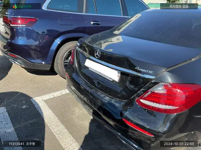 2019 Mercedes-Benz E 300 WDDZF4KB4KA659410 VIN:WDDZF4KB4KA659410