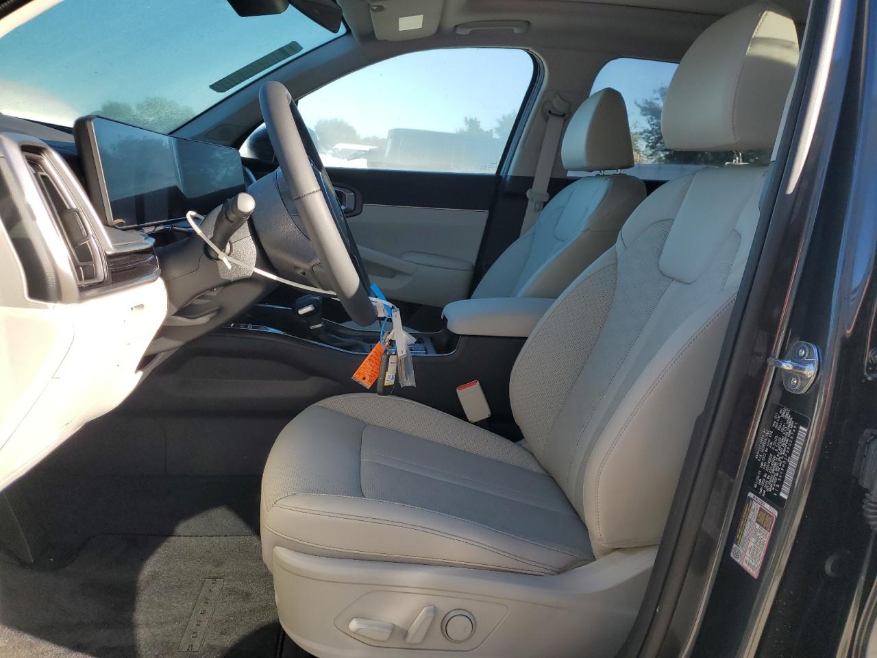 2024 KIA SORENTO EX VIN:5XYRHDJF9RG297481