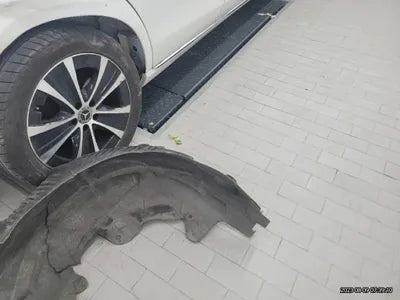 2021 Mercedes-Benz E 300 W1KZF5EB8MA984565 VIN:W1KZF5EB8MA984565