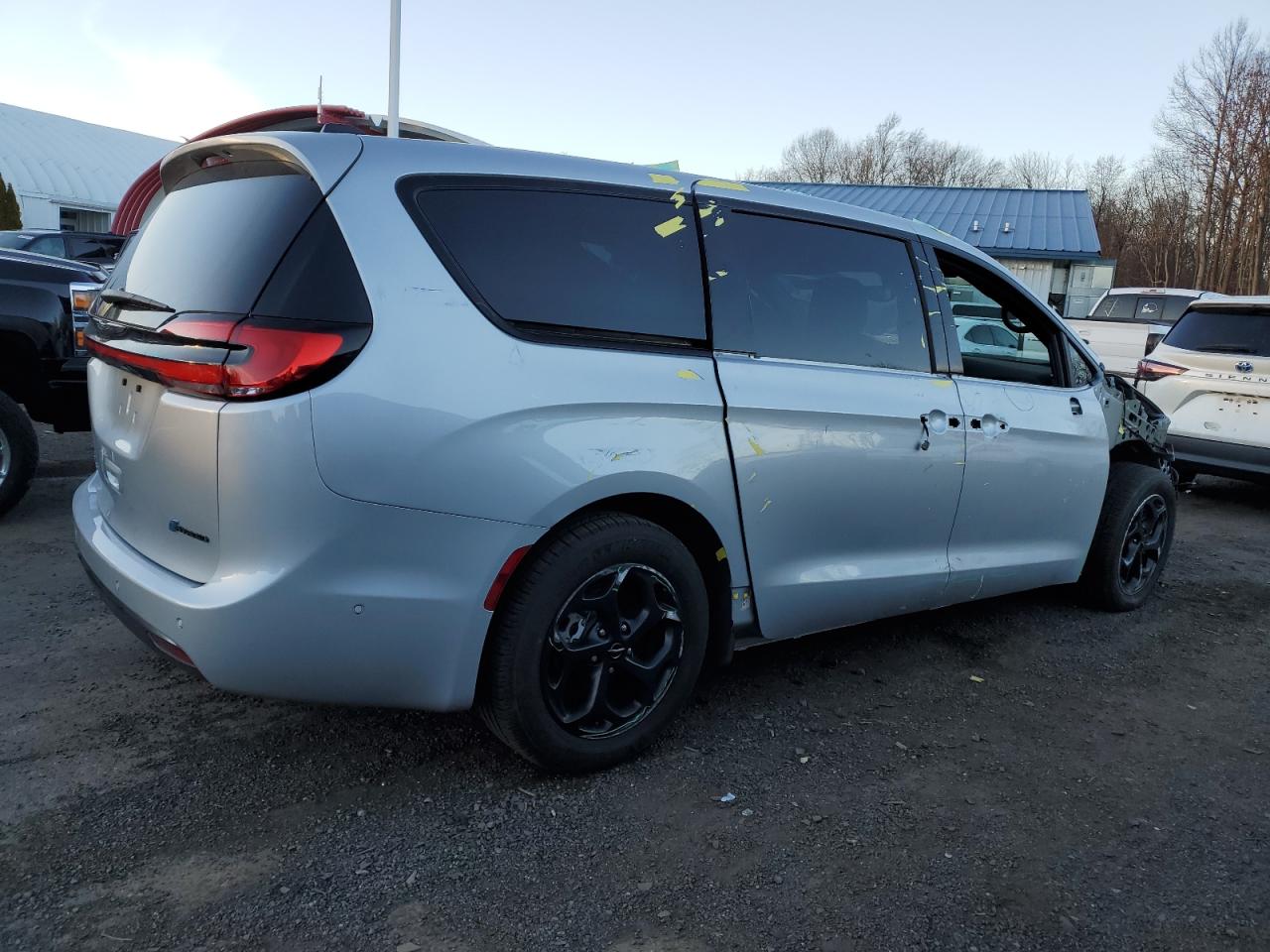 2023 CHRYSLER PACIFICA HYBRID TOURING L VIN:2C4RC1L75PR627046