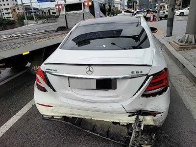 2019 Mercedes-Benz E 220 WDDZF0EB2KA691048 VIN:WDDZF0EB2KA691048