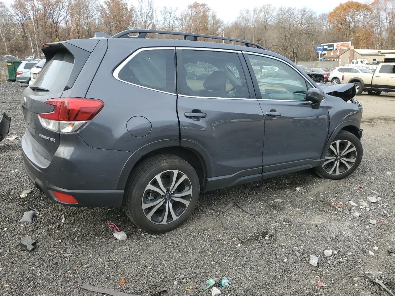 2023 SUBARU FORESTER LIMITED VIN:JF2SKAPC8PH518105