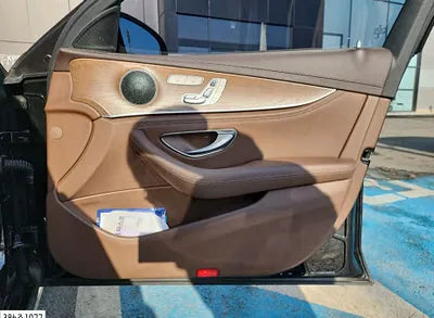 2017 Mercedes-Benz E 300 WDDZF4KB4HA192353 VIN:WDDZF4KB4HA192353