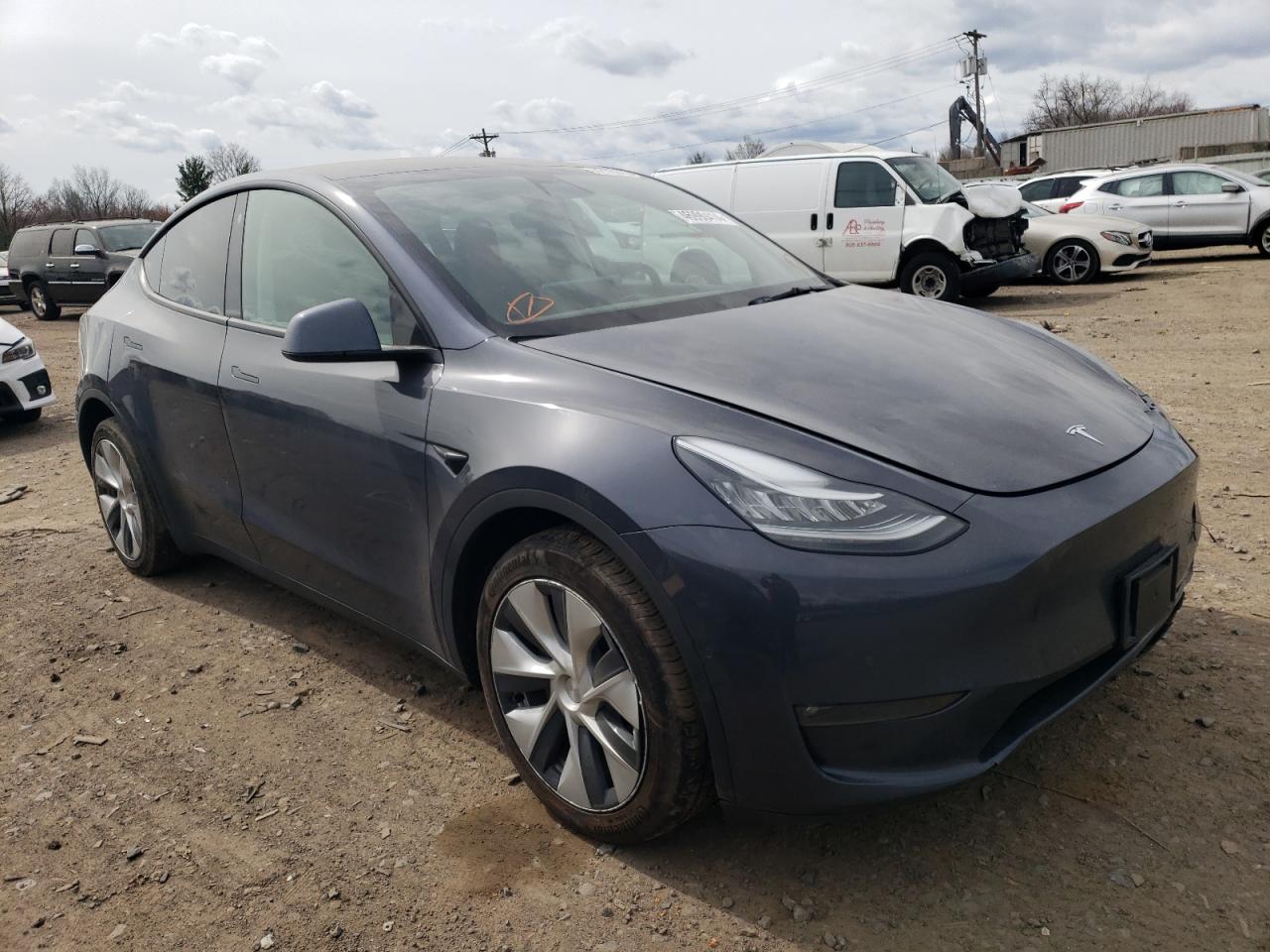 2022 TESLA MODEL Y  VIN:7SAYGDEE6NF375431