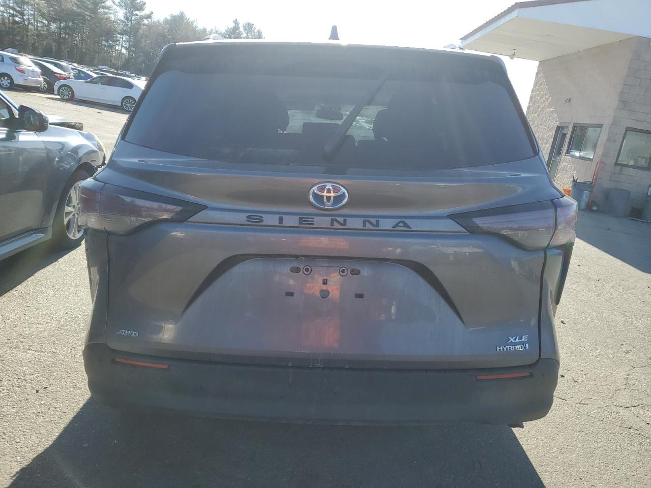 2023 TOYOTA SIENNA XLE VIN:5TDJSKFC6PS085526