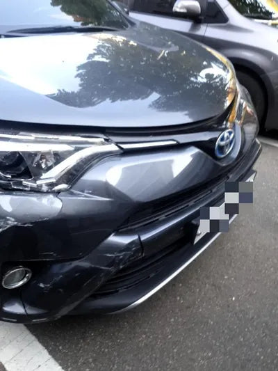 2017 Toyota RAV4 VIN: