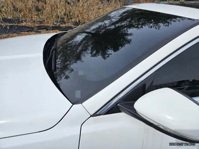 2016 Jaguar XE VIN: