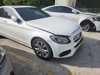 2016 Mercedes-Benz C 200 032KMWDDWF4CB4GF3 VIN:032KMWDDWF4CB4GF3