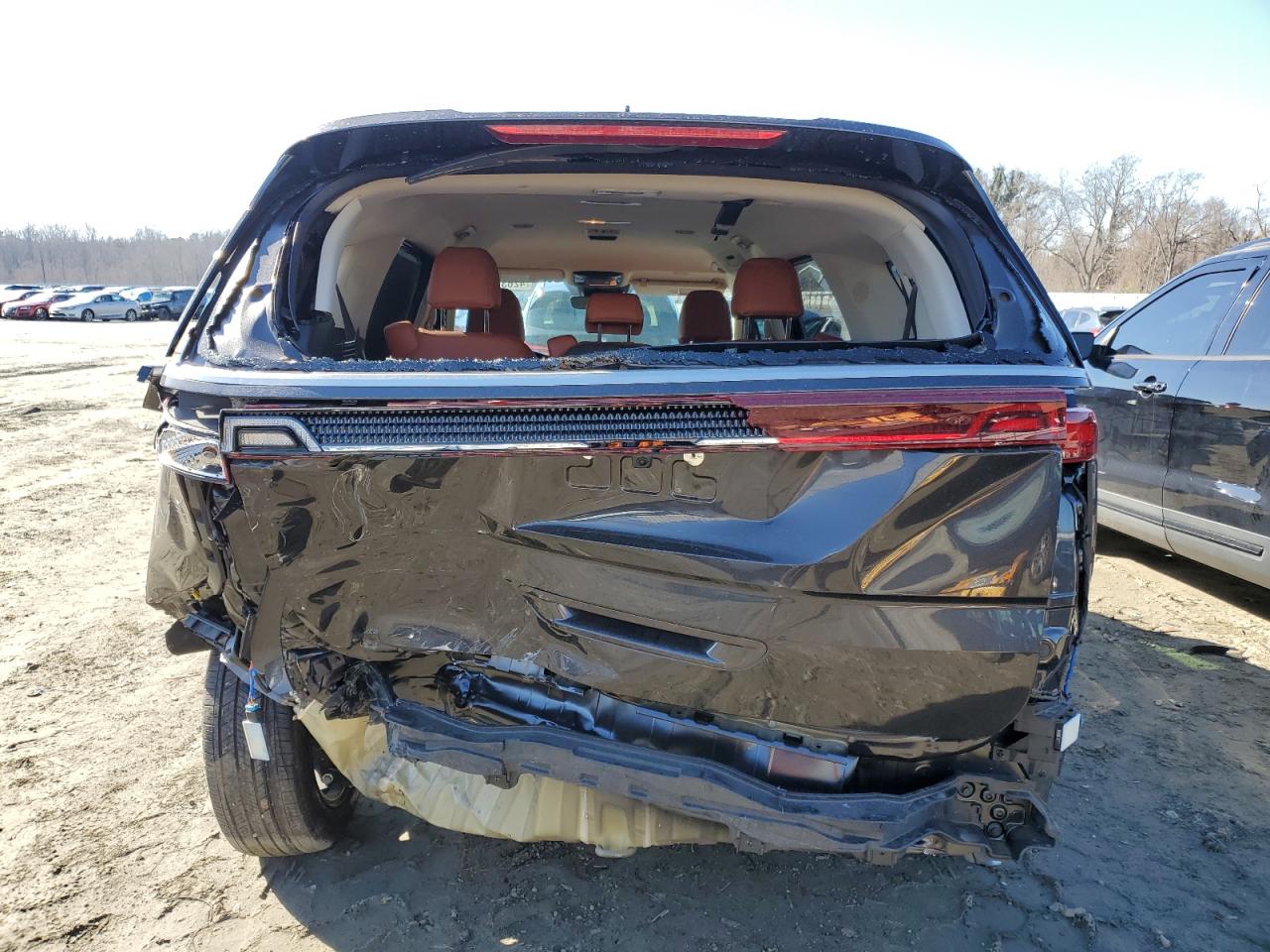 2024 KIA CARNIVAL SX VIN:KNDNE5H30R6423738