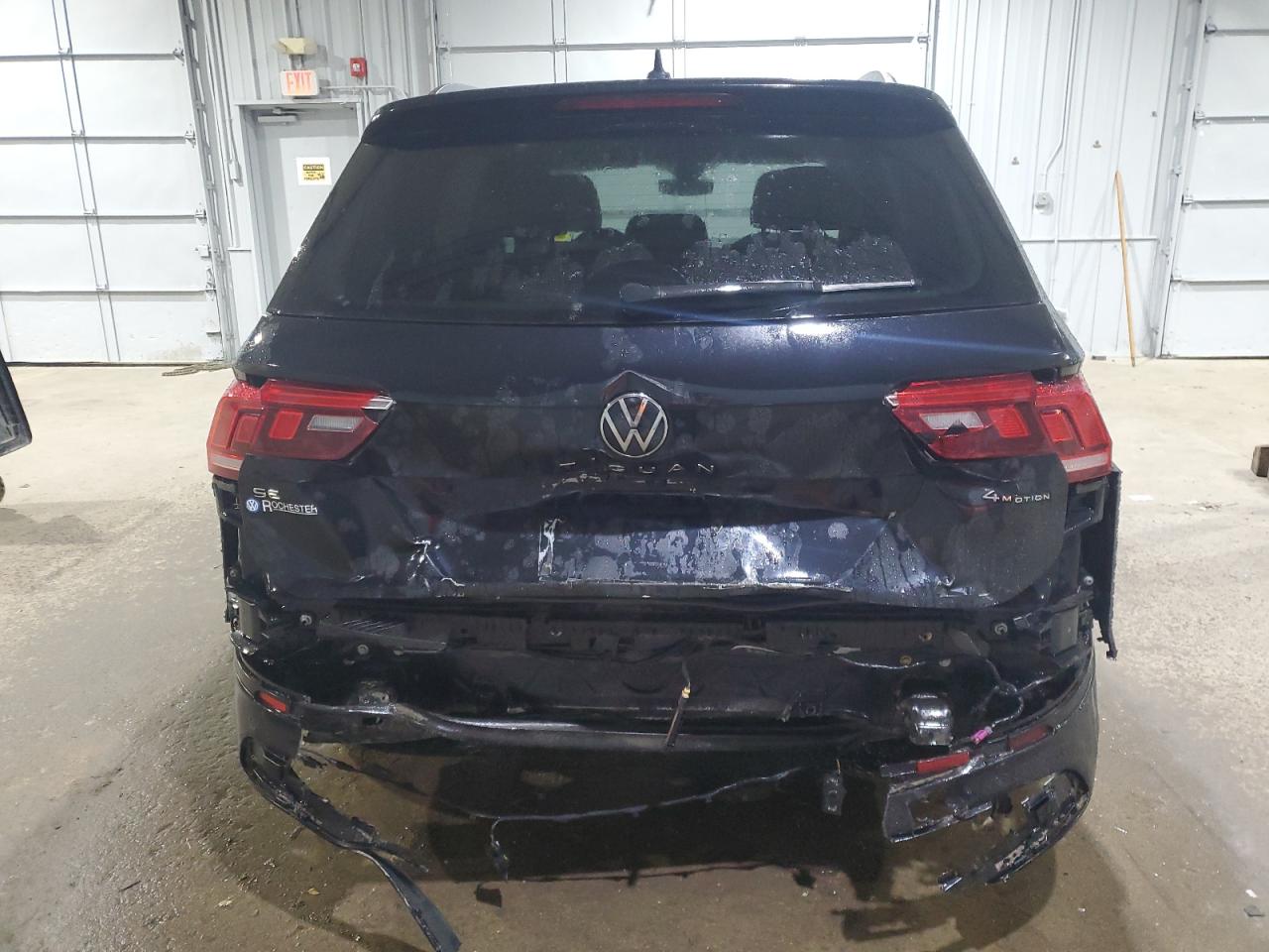 2022 VOLKSWAGEN TIGUAN SE R-LINE BLACK VIN:3VV8B7AX4NM004348