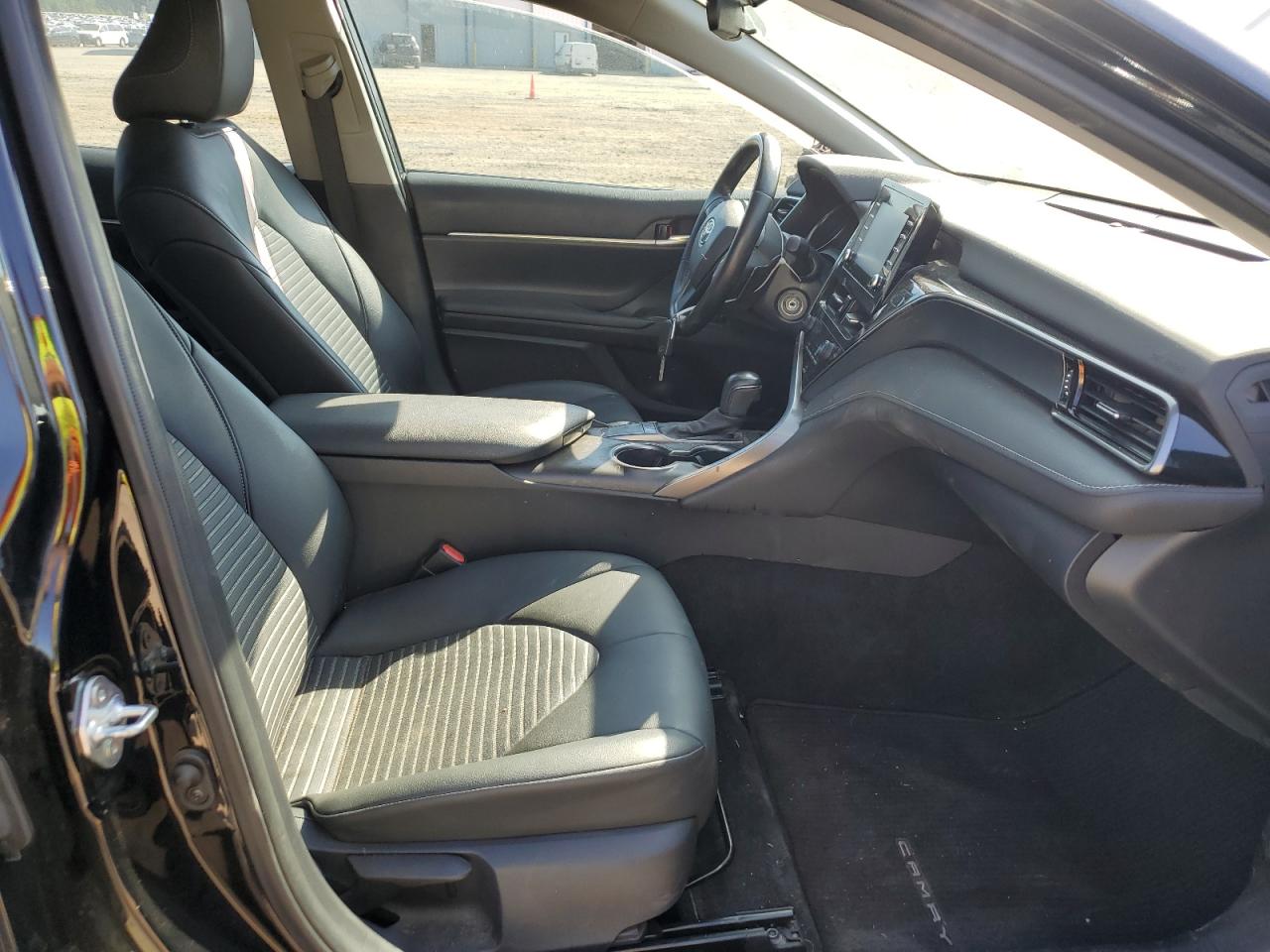 2022 TOYOTA CAMRY SE VIN:4T1G11AK2NU623424