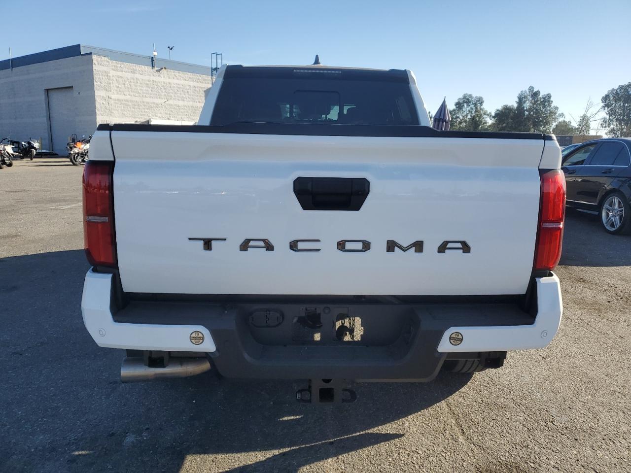 2024 TOYOTA TACOMA DOUBLE CAB VIN:3TMKB5FN3RM007540
