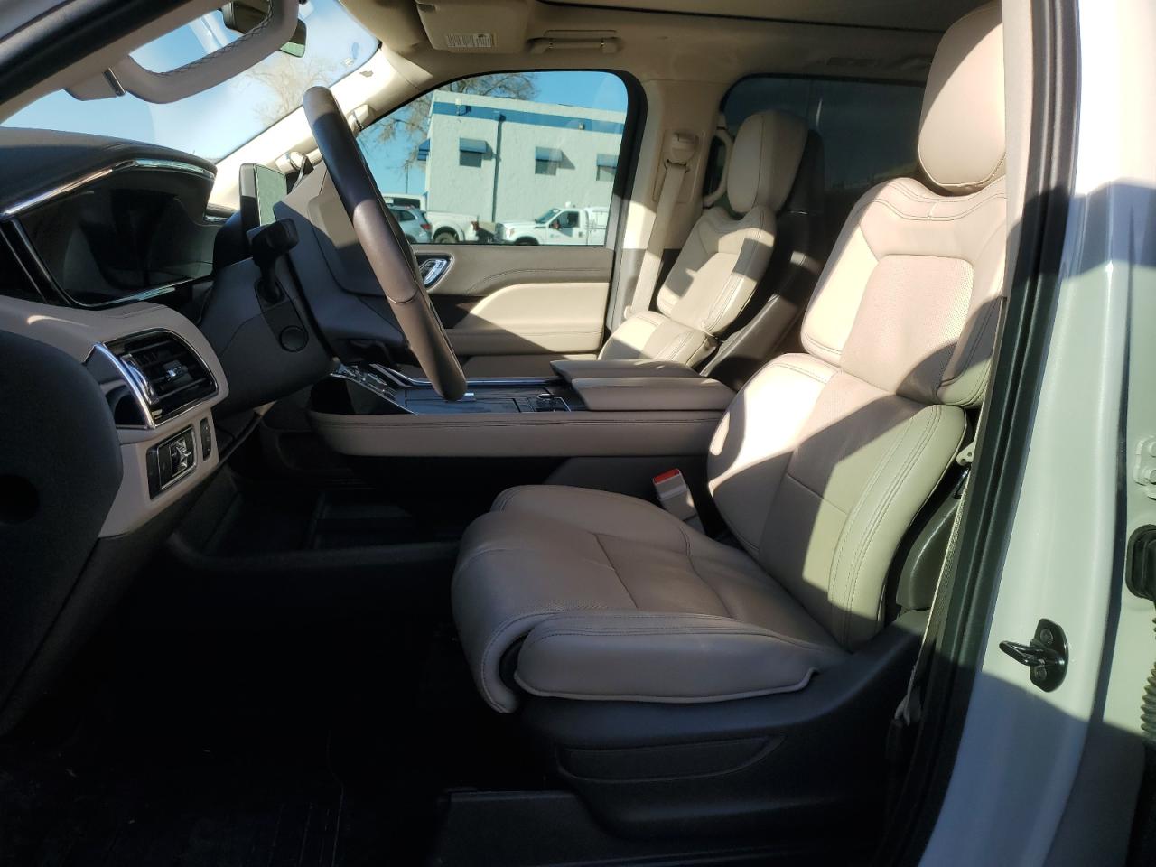 2024 LINCOLN NAVIGATOR L RESERVE VIN:5LMJJ3LG3REL03097