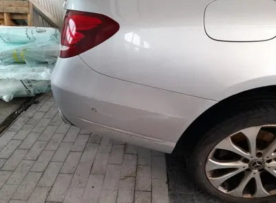 2018 Mercedes-Benz E 300 VIN: