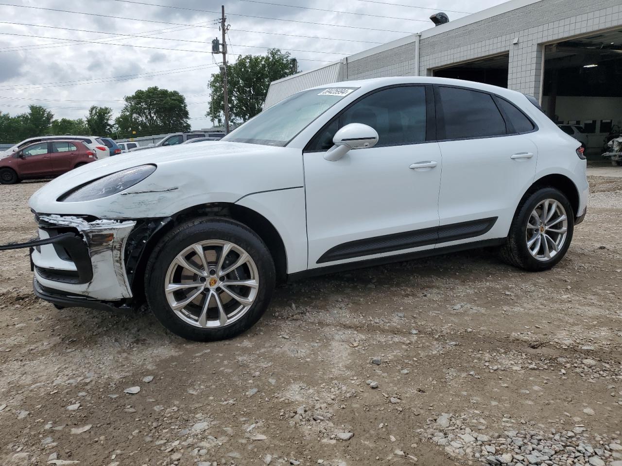 2022 PORSCHE MACAN  VIN:WP1AA2A56NLB07551