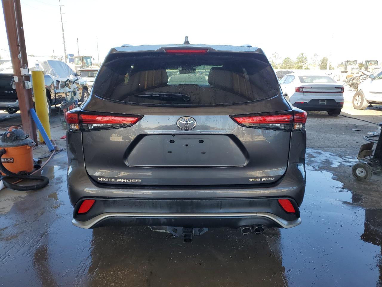 2022 TOYOTA HIGHLANDER XSE VIN:5TDLZRBH1NS250023