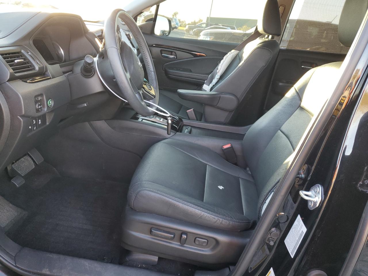 2022 HONDA PILOT TOURING VIN:5FNYF5H61NB029832