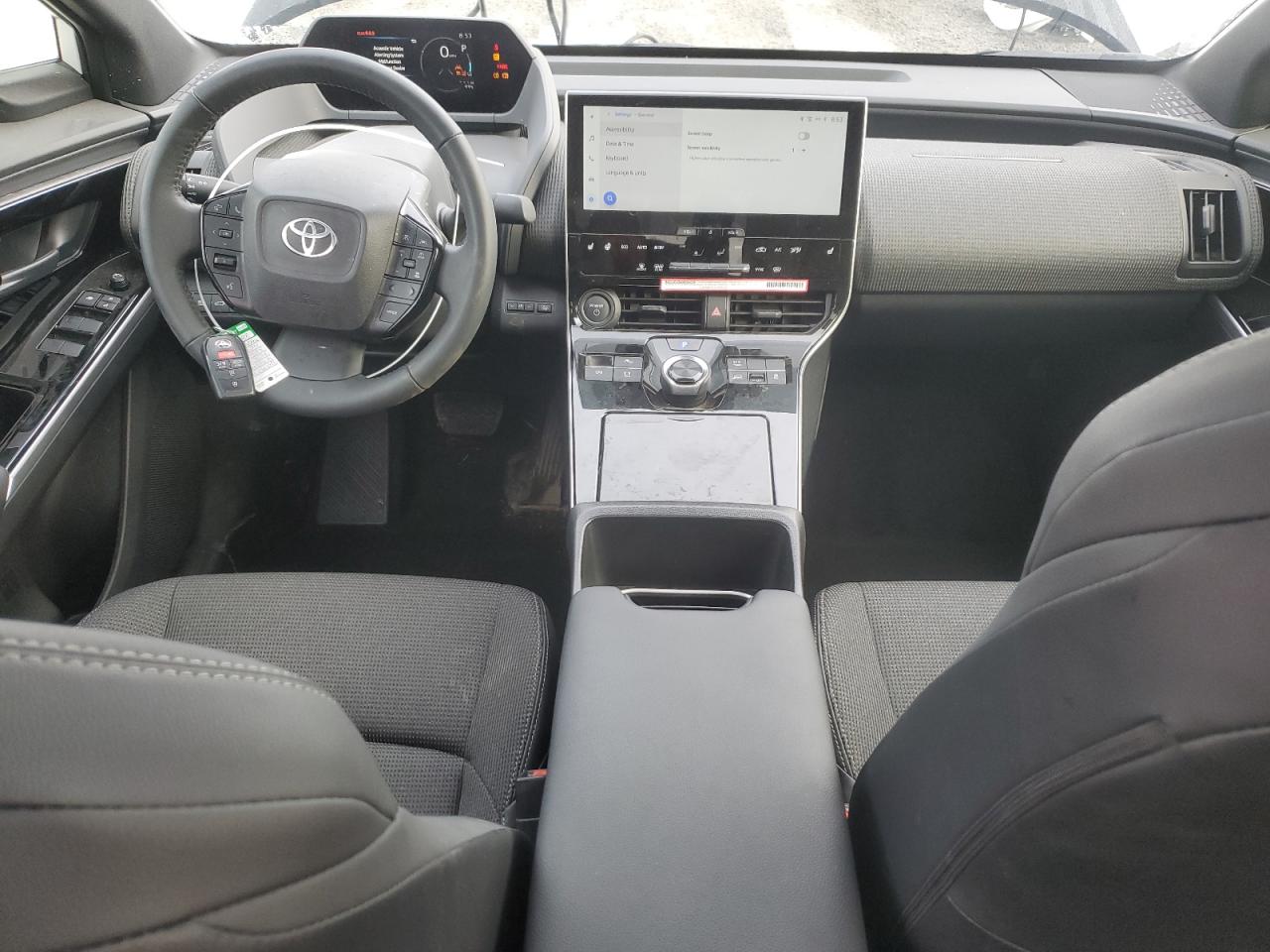 2024 TOYOTA BZ4X XLE VIN:JTMABACA9RA068930