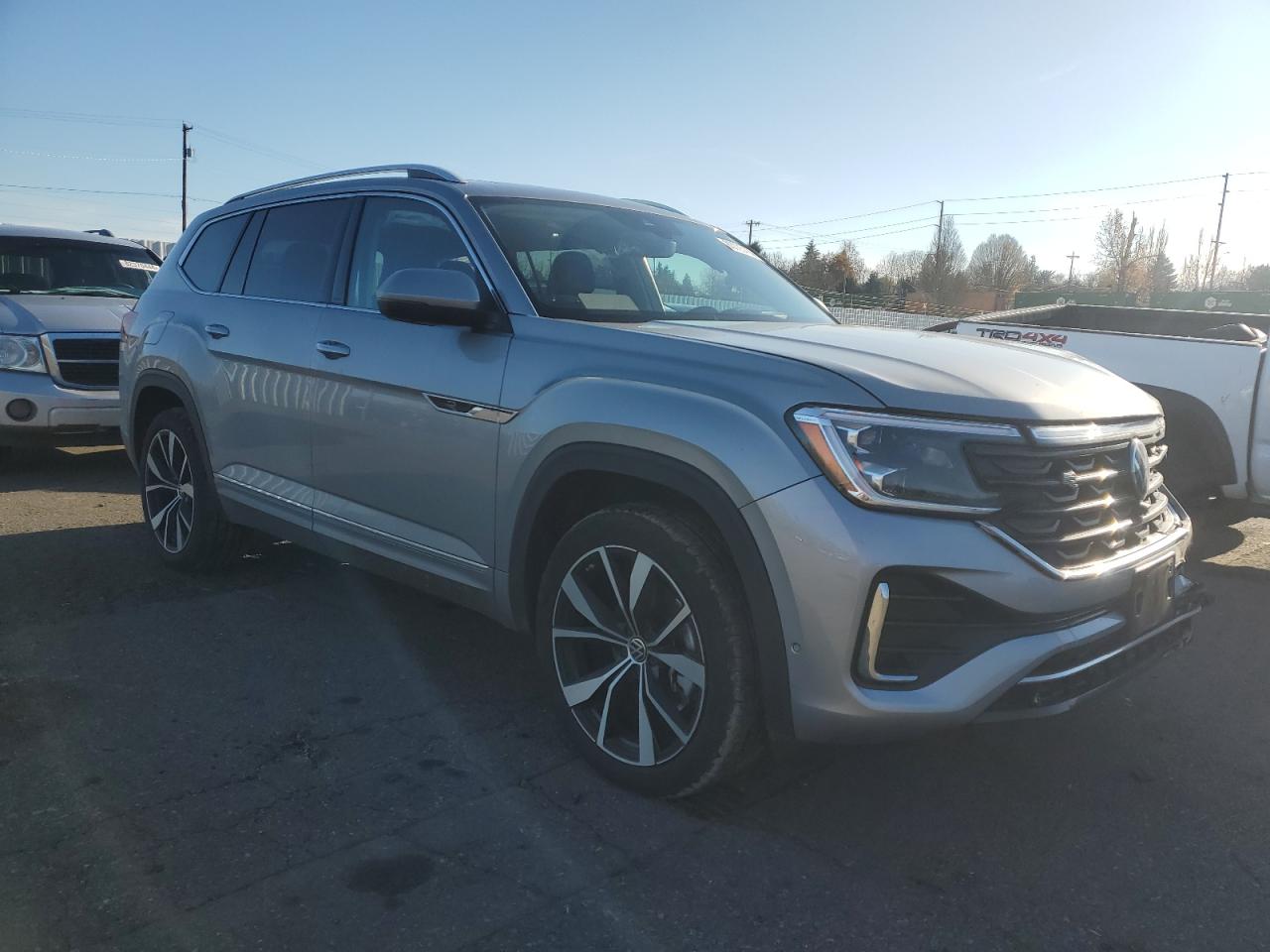 2024 VOLKSWAGEN ATLAS SEL PREMIUM R-LINE VIN:1V2FR2CA4RC507753