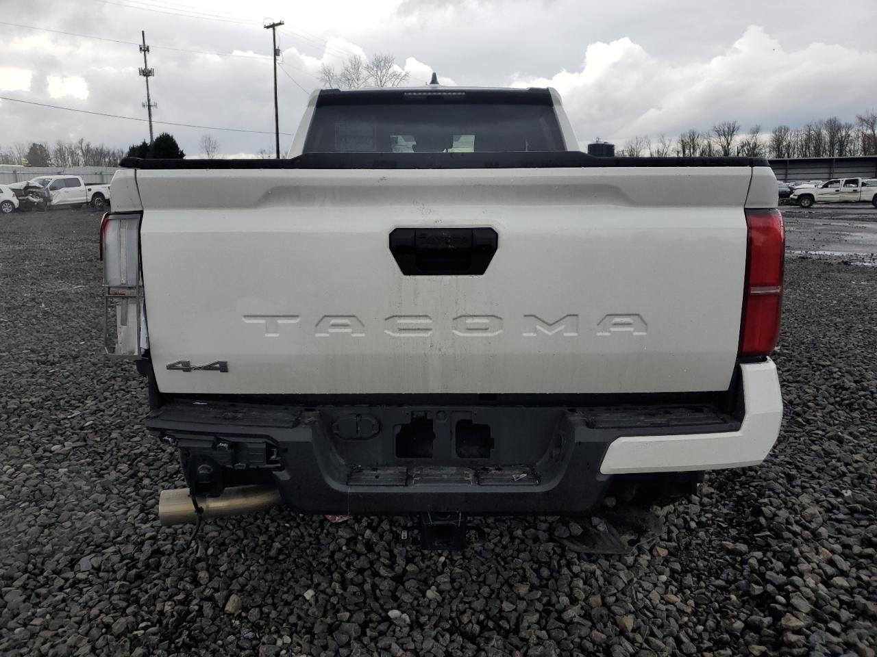 2024 TOYOTA TACOMA DOUBLE CAB VIN:3TMLB5JNXRM026825