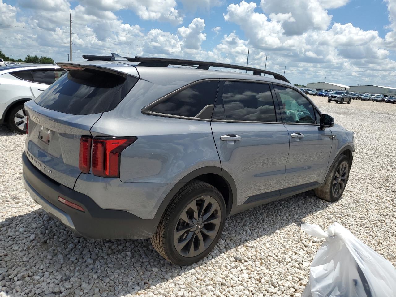 2022 KIA SORENTO EX VIN:5XYRHDLF8NG075859