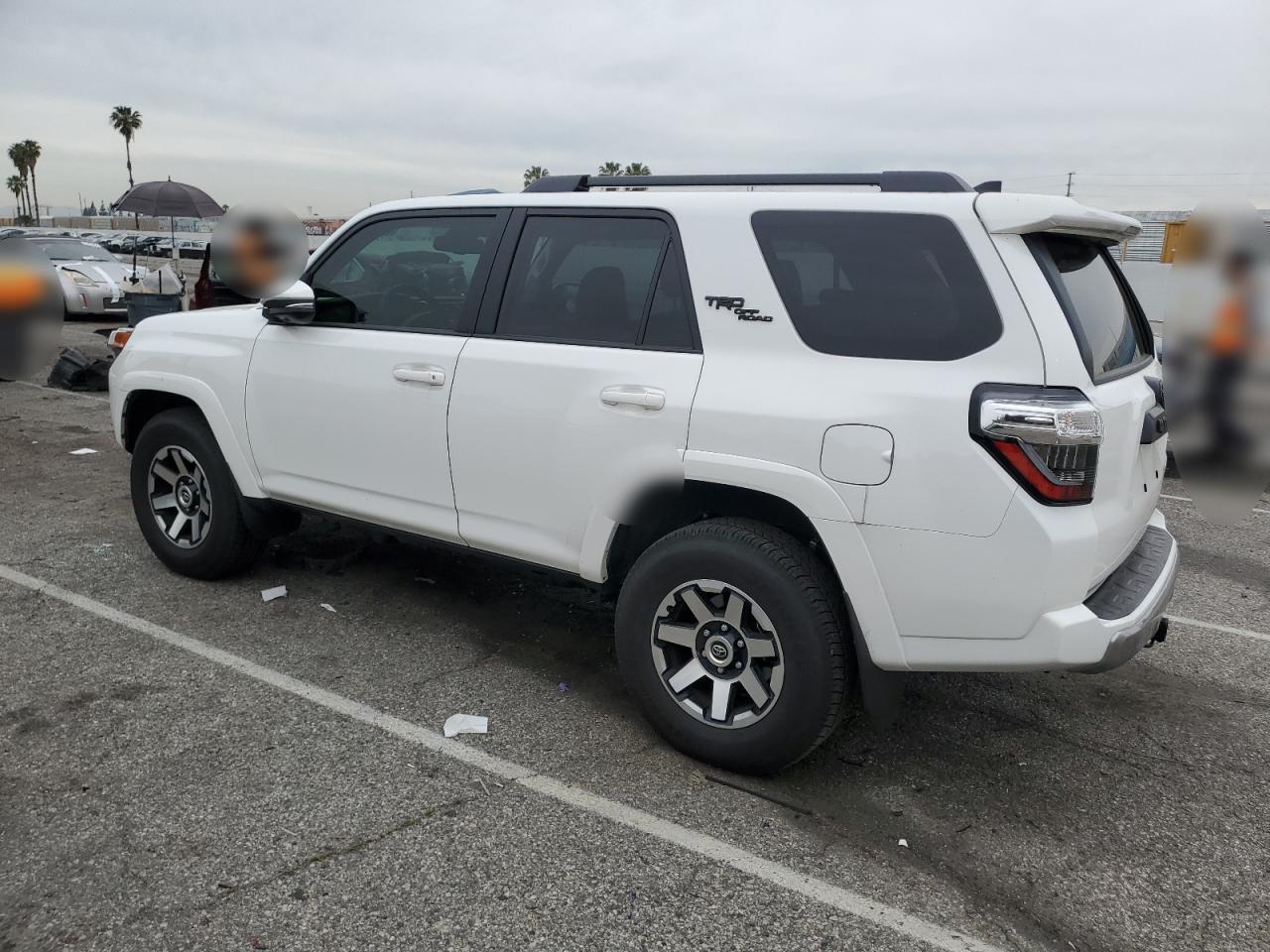 2023 TOYOTA 4RUNNER SE VIN:JTERU5JR0P6126836