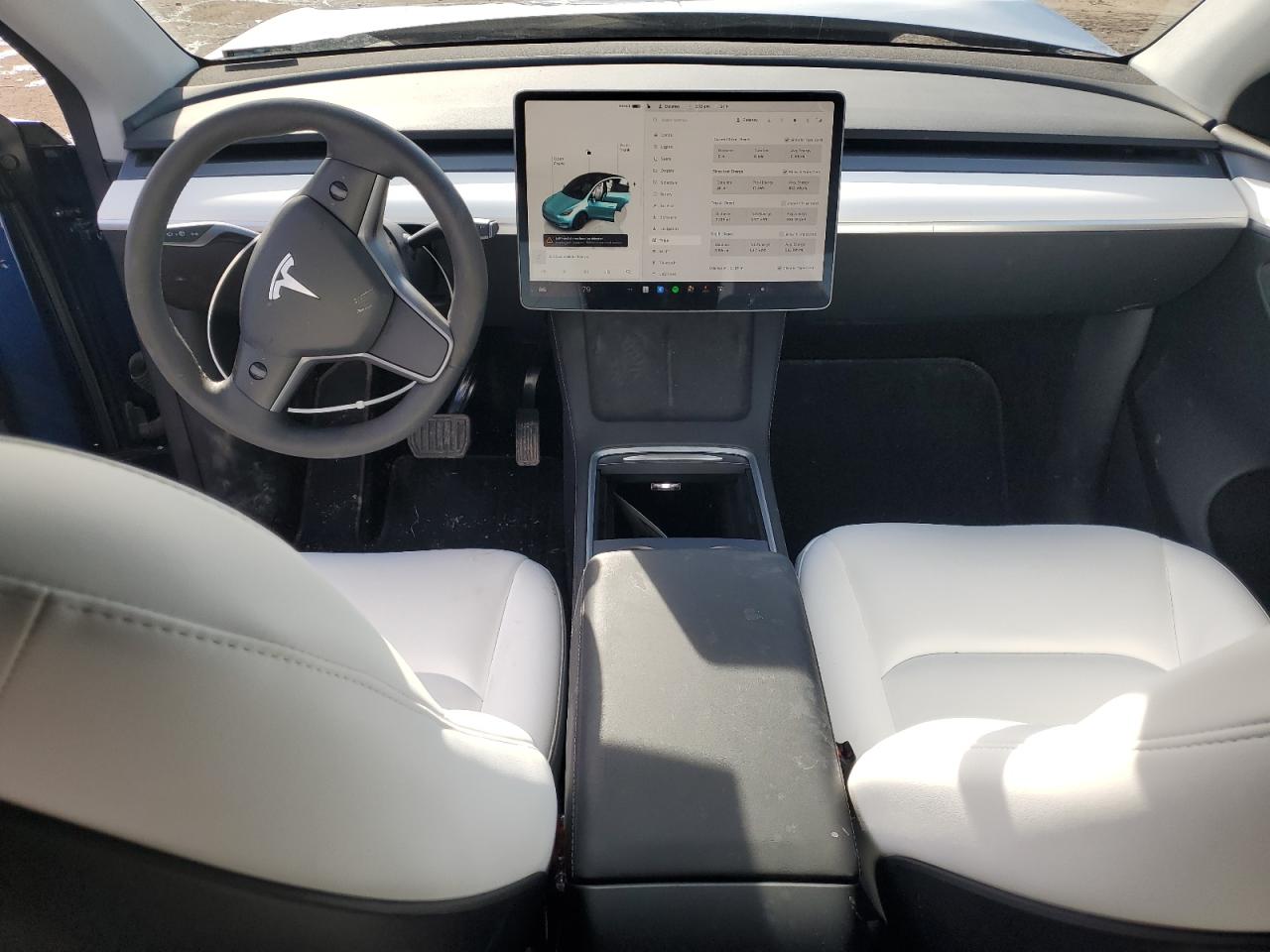 2024 TESLA MODEL Y  VIN:7SAYGDEE9RA235473